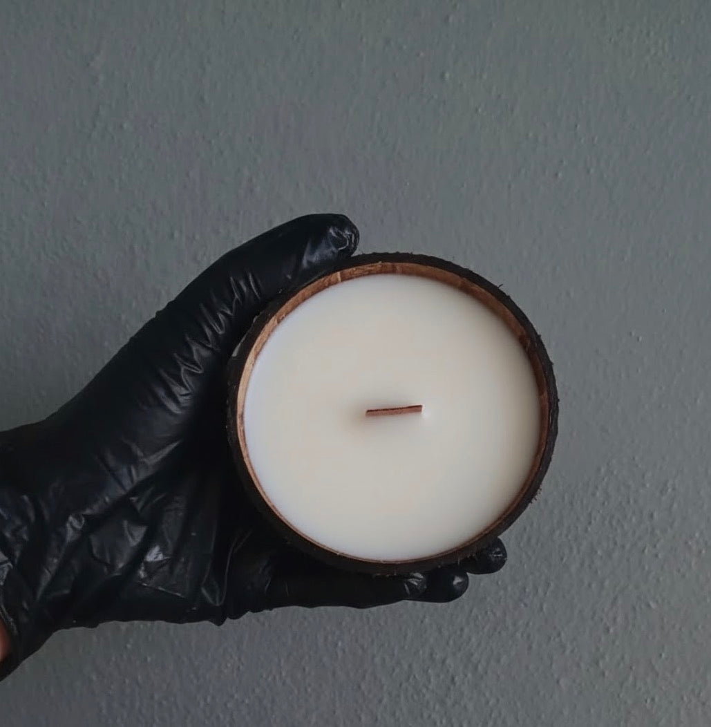 COCONUT SHELL SOY WAX CANDLE