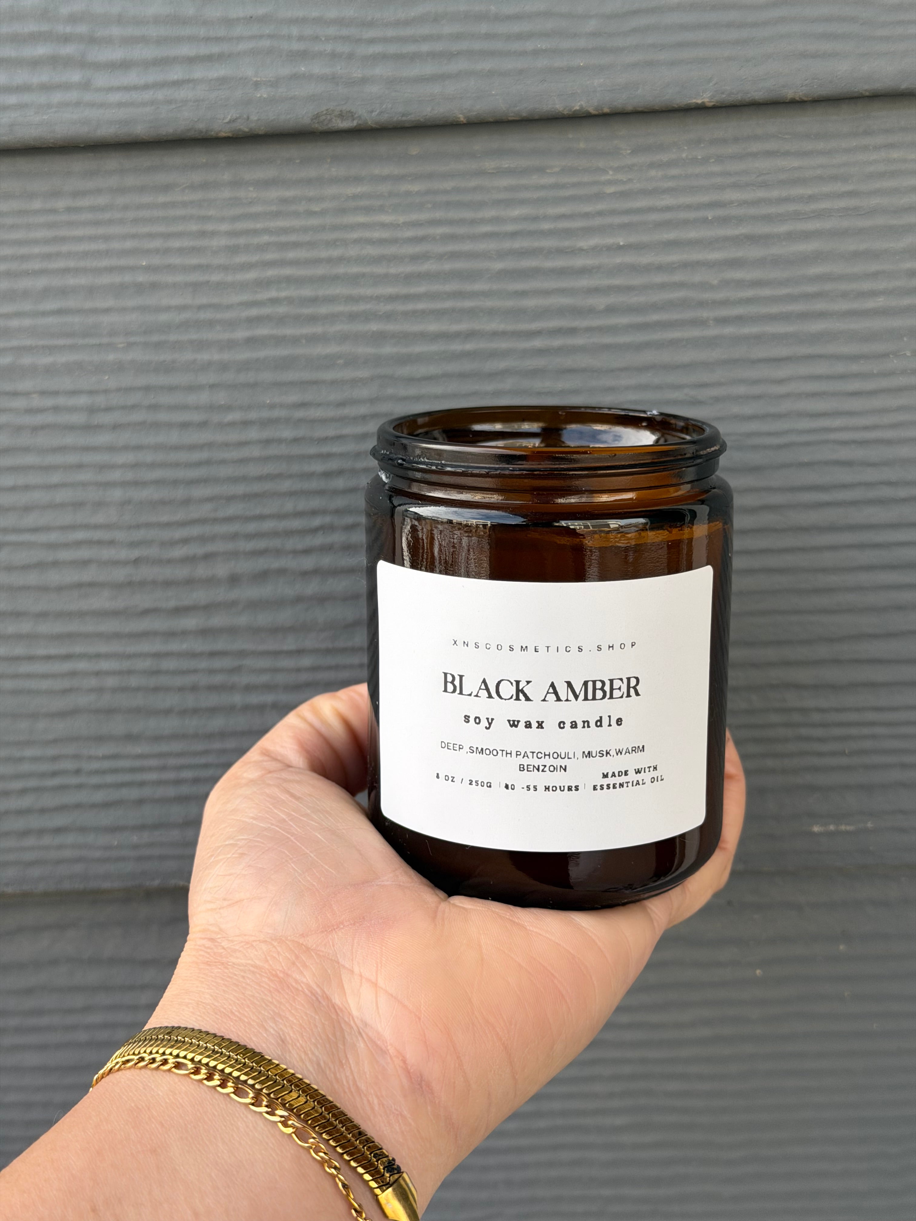 BLACK AMBER SOY WAX CANDLE