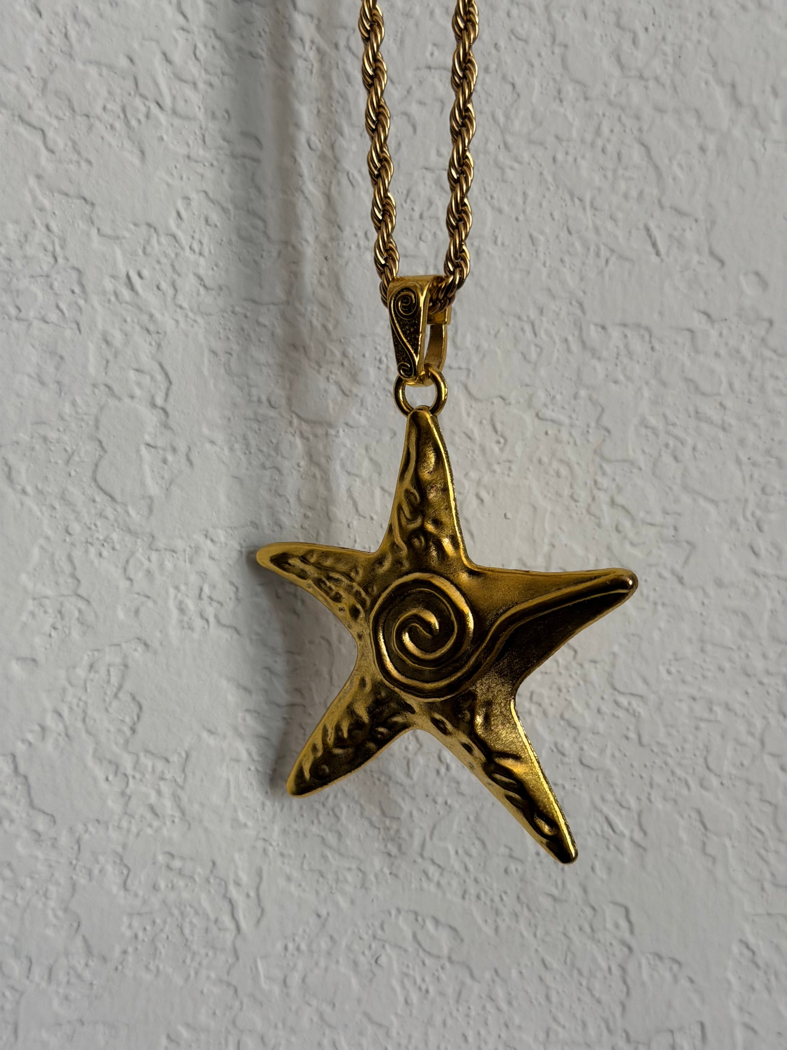 SPIRAL OF THE SEA NECKLACE