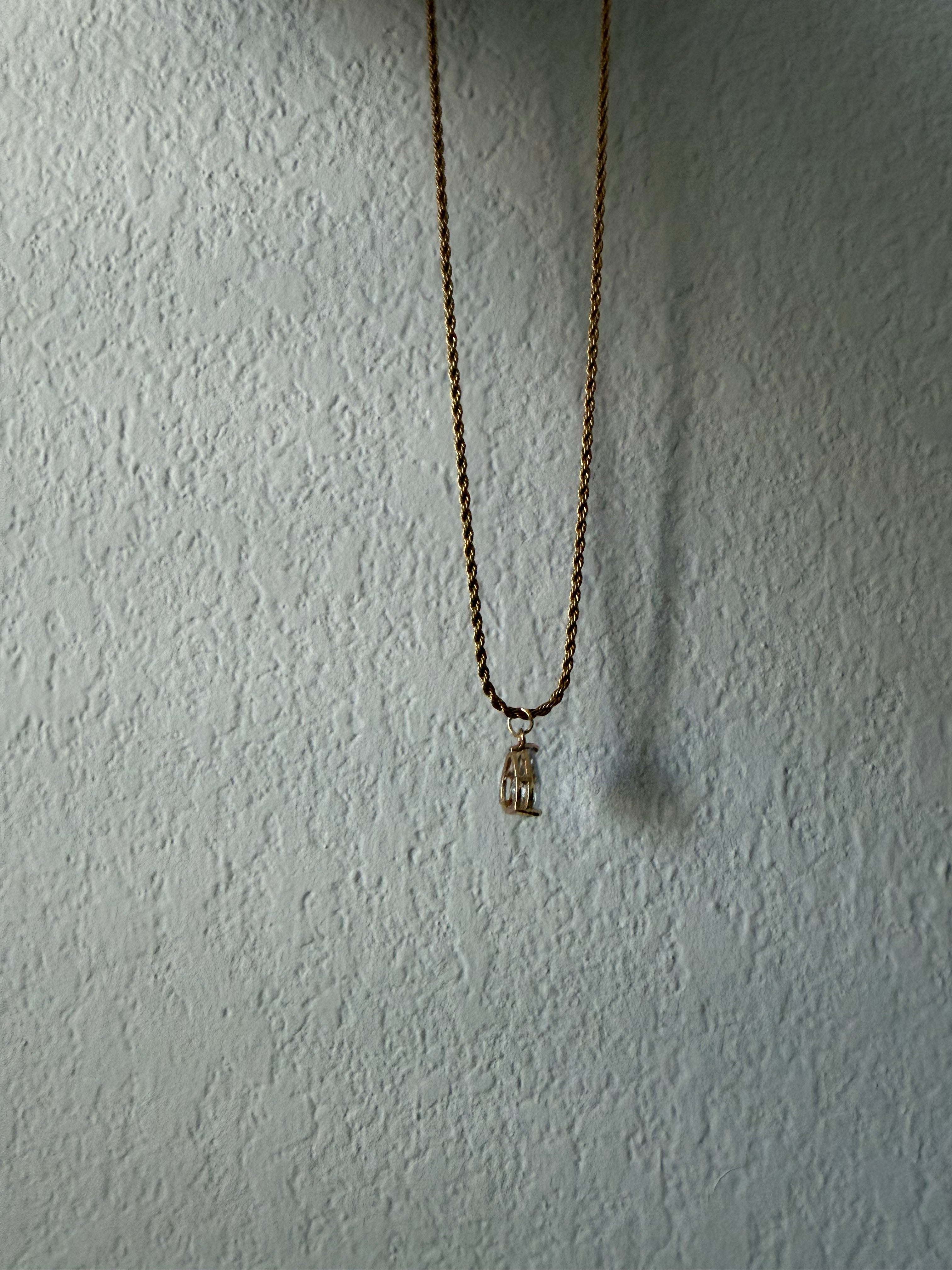 AURA DROP NECKLACE