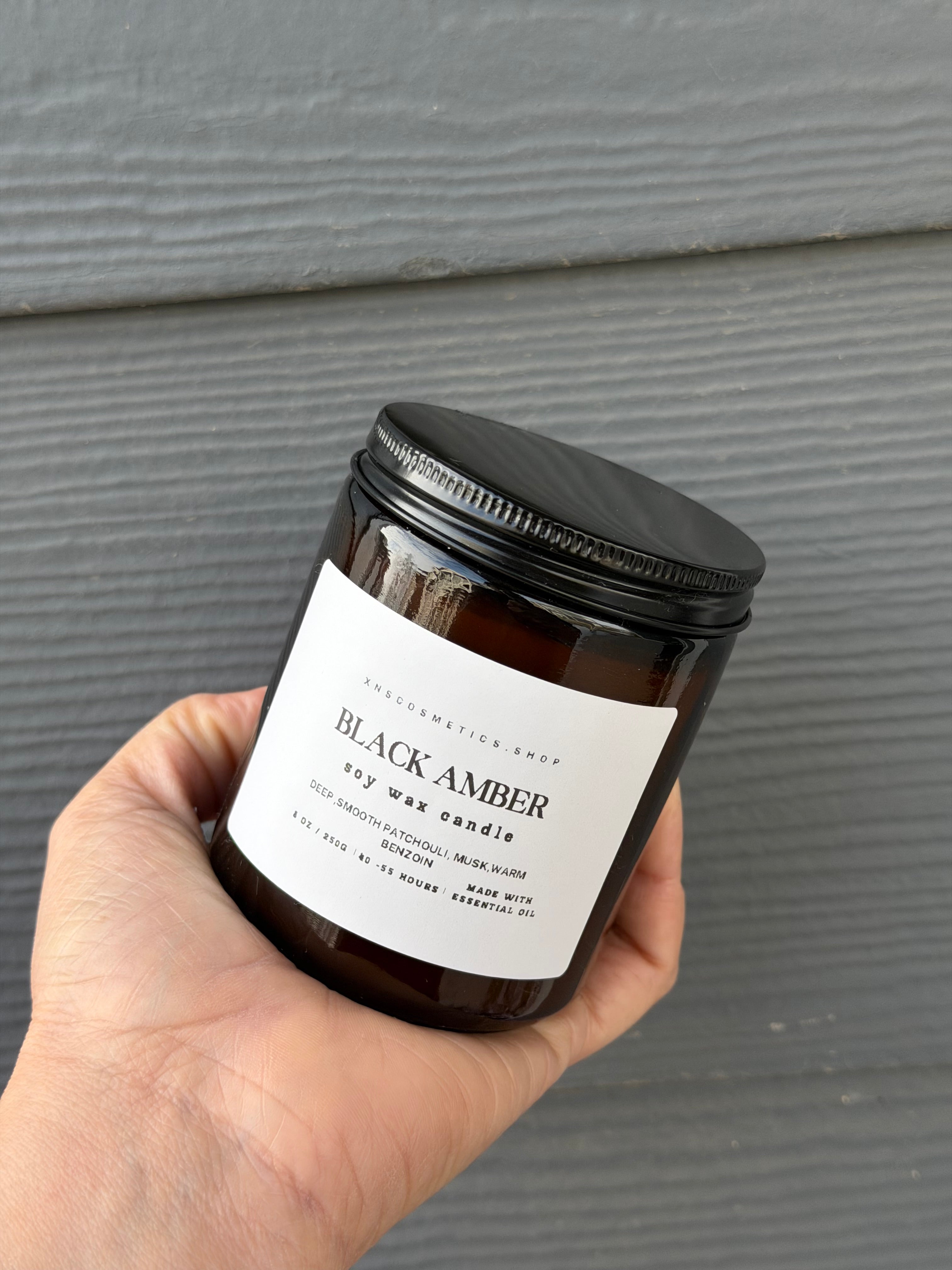 BLACK AMBER SOY WAX CANDLE