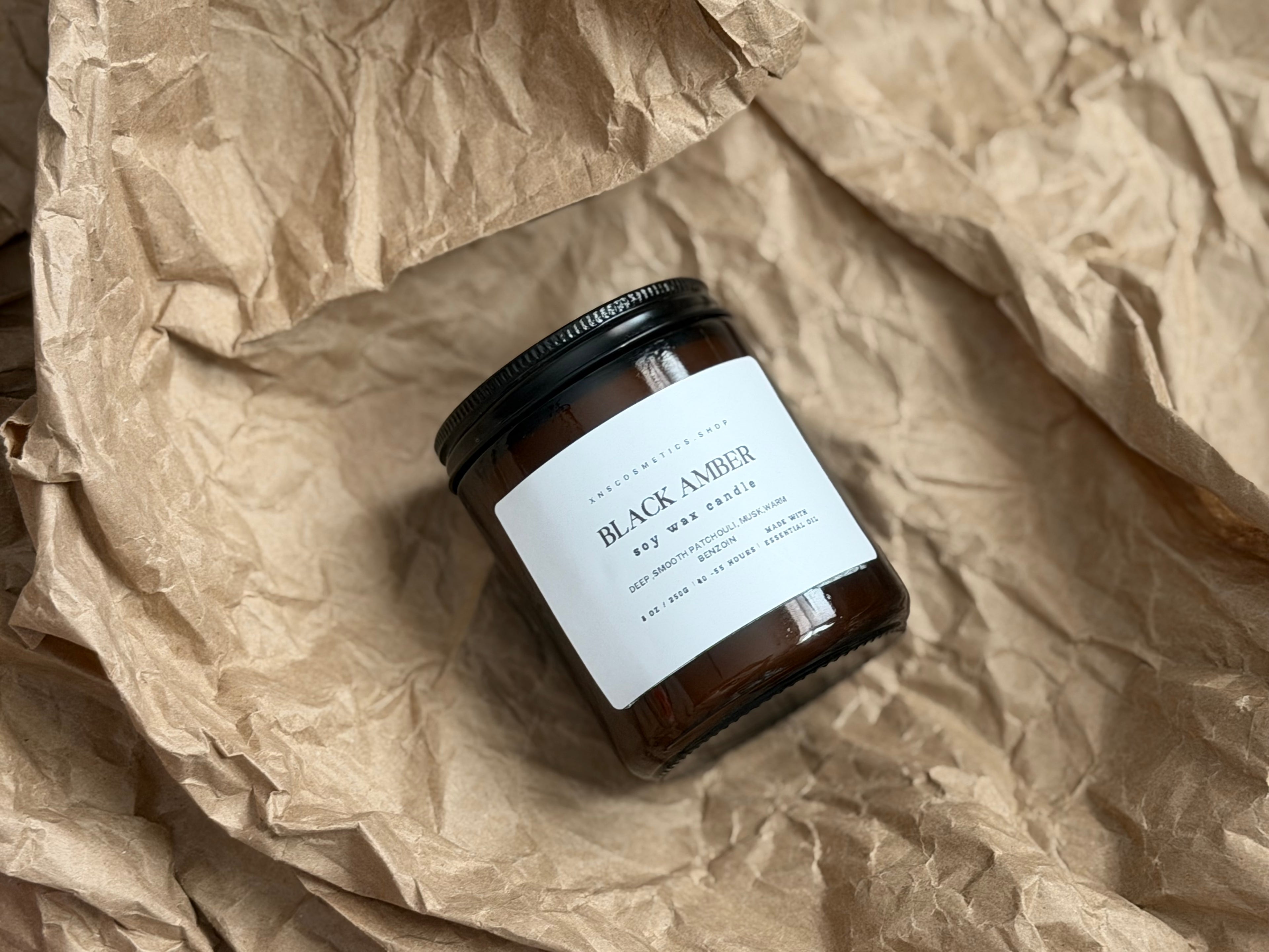 BLACK AMBER SOY WAX CANDLE