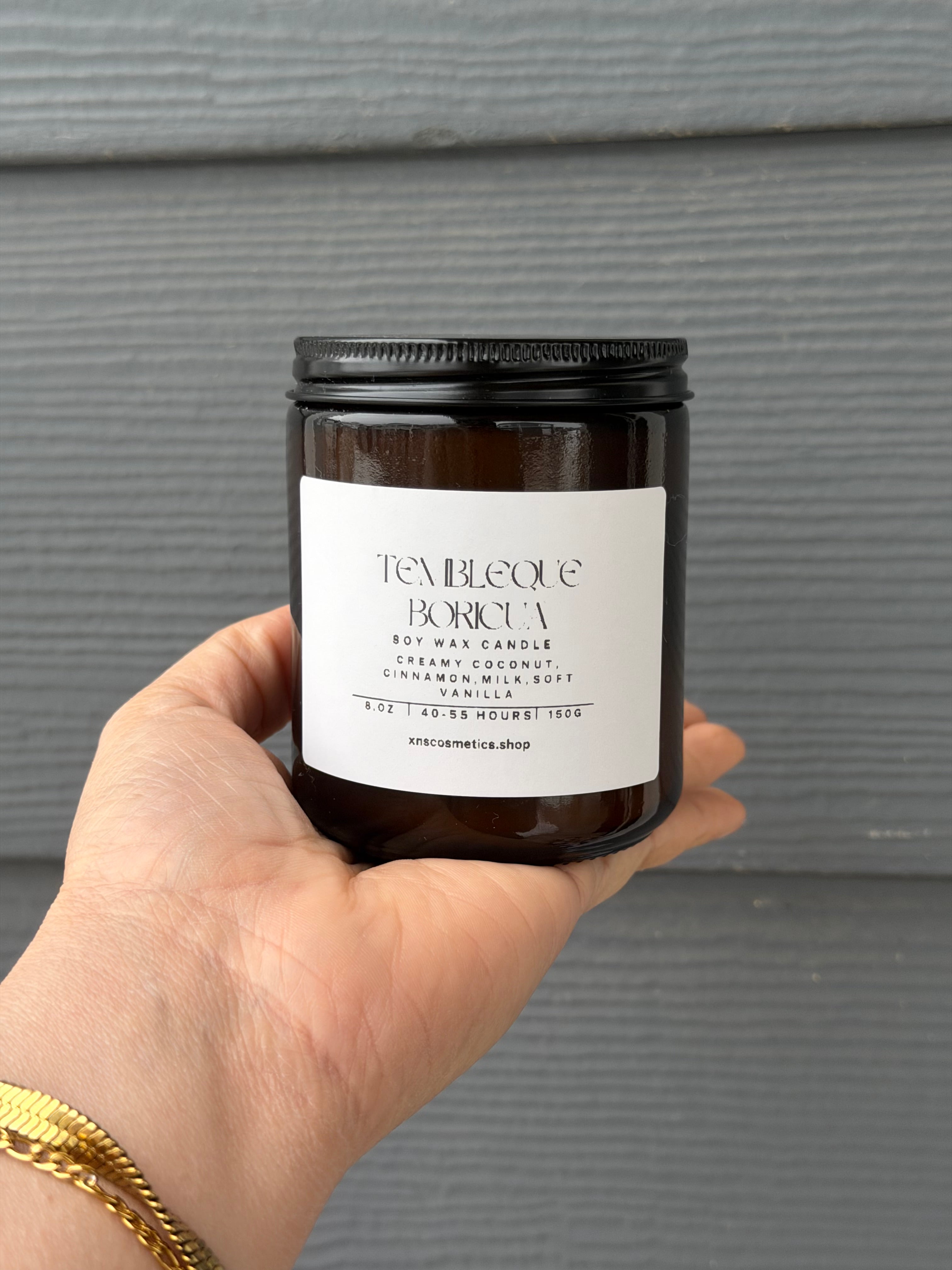 TEMBLEQUE BORICUA SOY WAX CANDLE