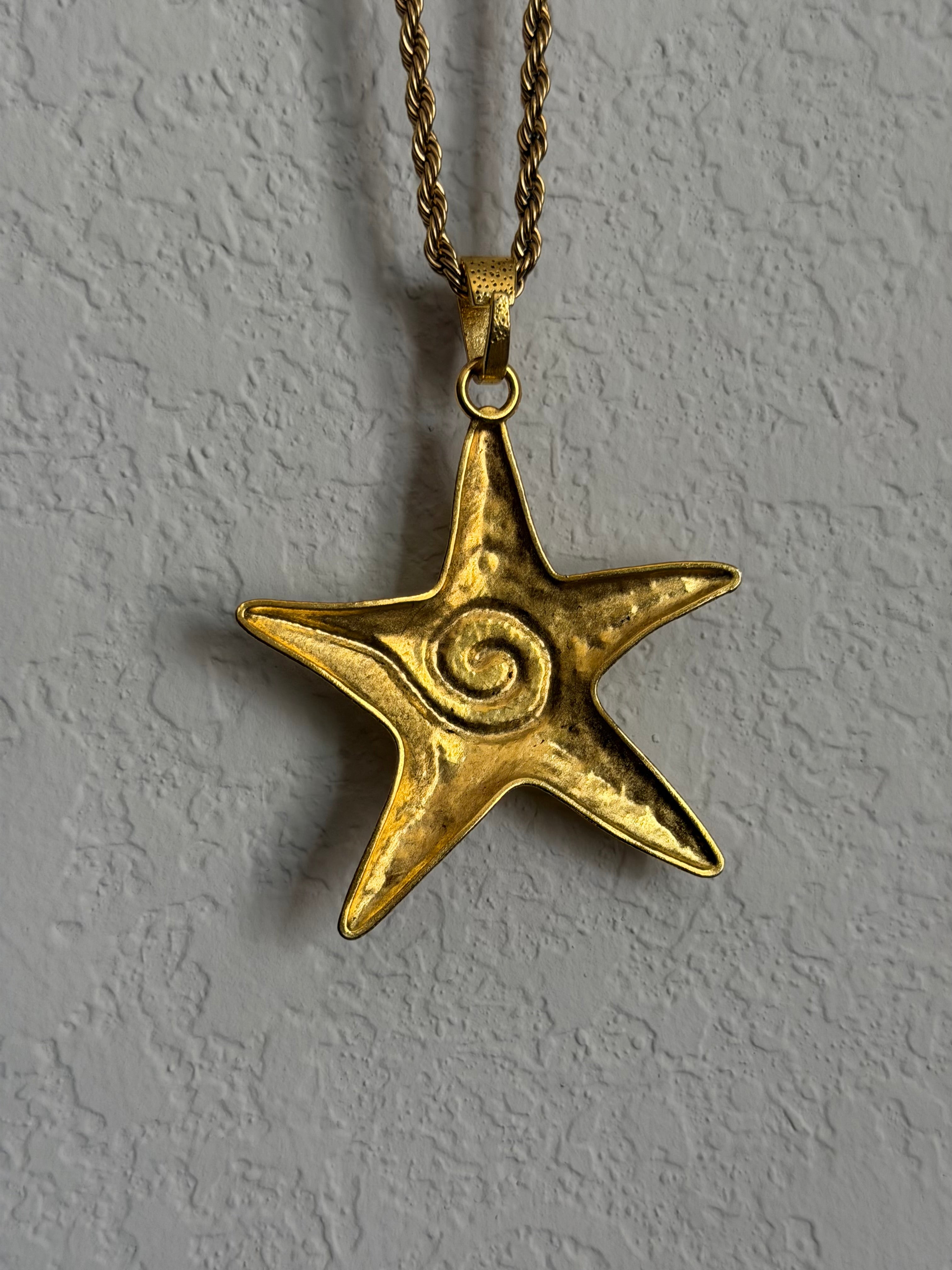 SPIRAL OF THE SEA NECKLACE