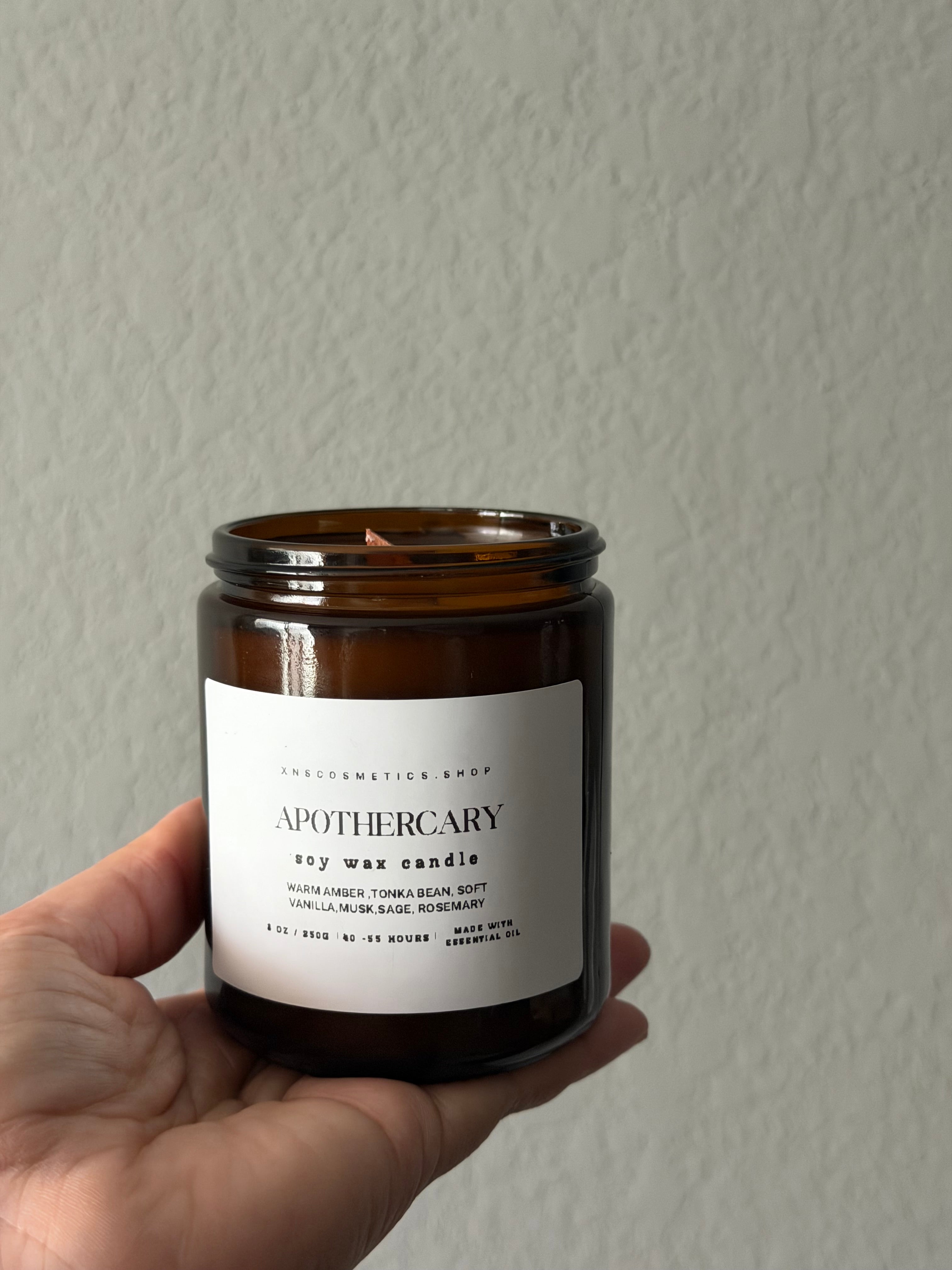APOTHECARY SOY WAX CANDLE