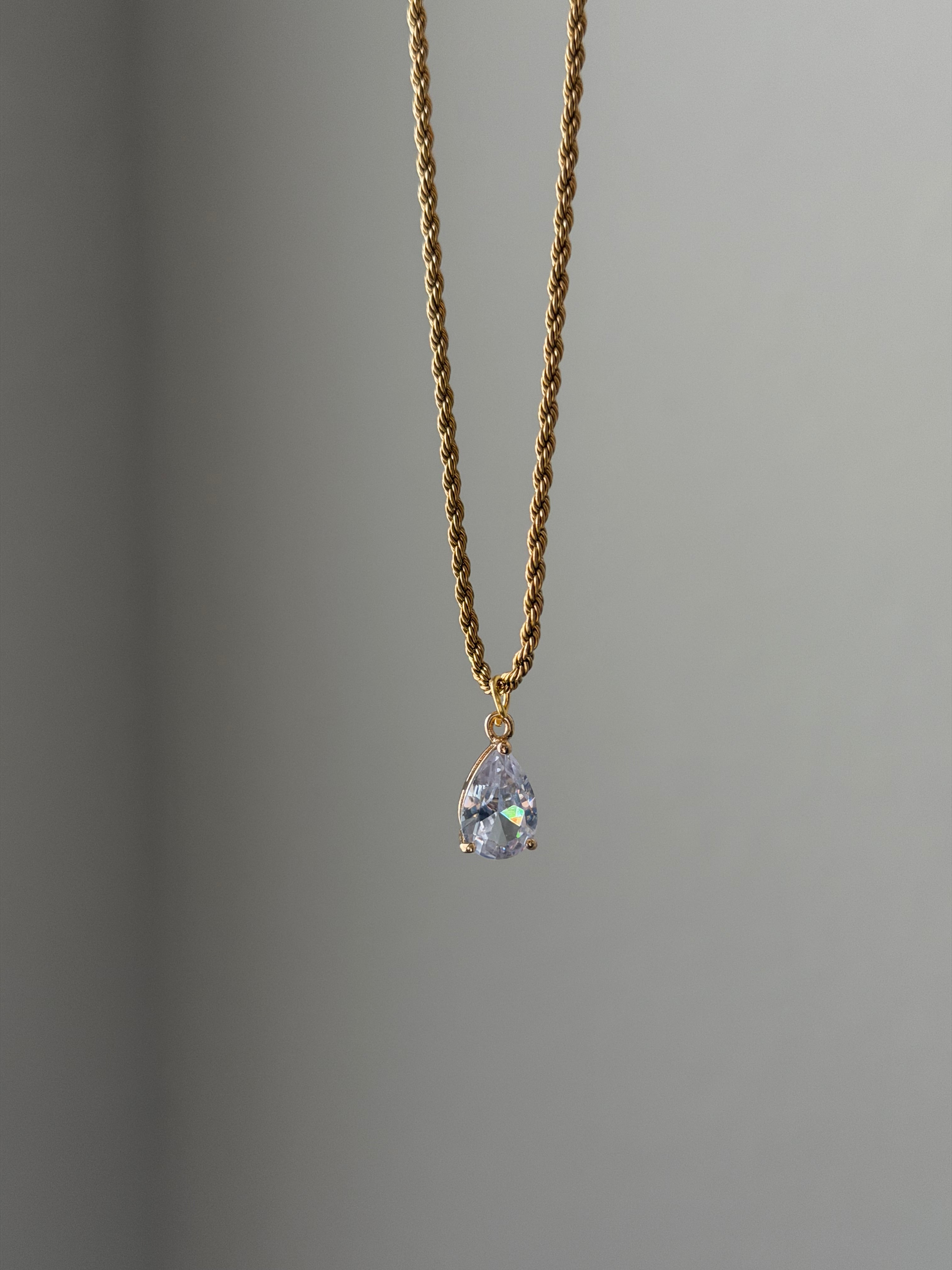 AURA DROP NECKLACE