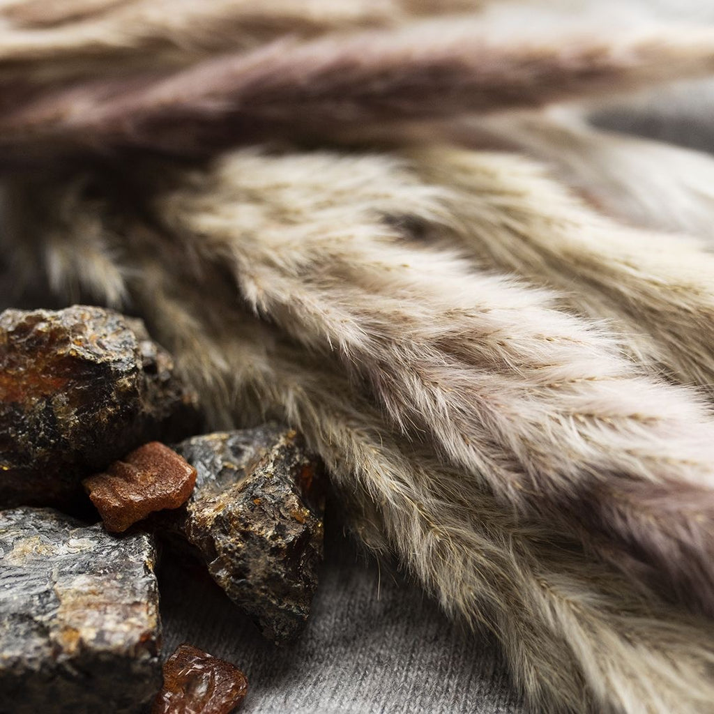 CASHMERE MUSK SOY WAX CANDLE